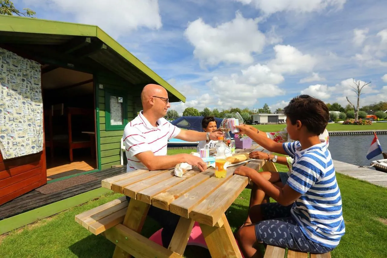Camping Recreatiepark Aalsmeer Campsite